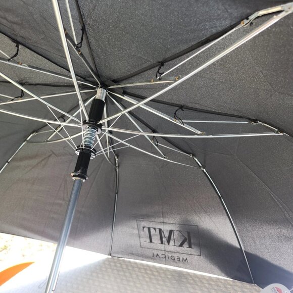 Stromberg Black Compact Umbrella With Subtle Medical Logo, New Old Stock W Tags - Picture 7 of 8